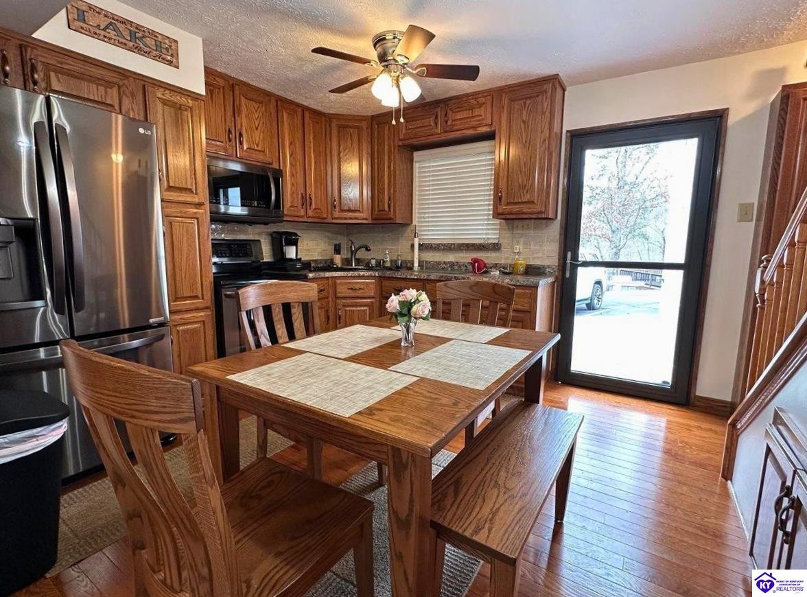 145 State Park Road Unit Q6 Property Photo 3