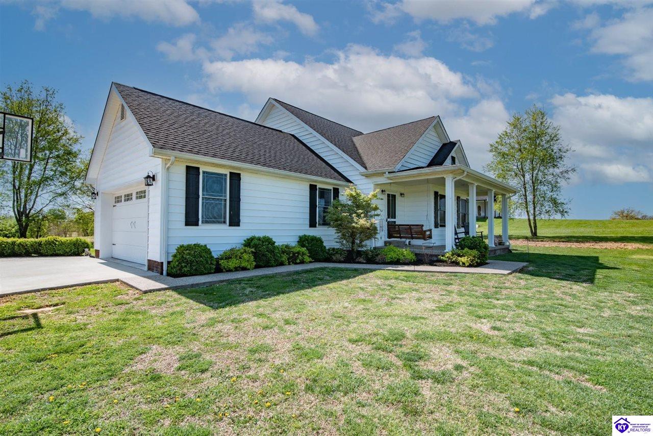 2974 Bacon Creek Road Property Photo 1