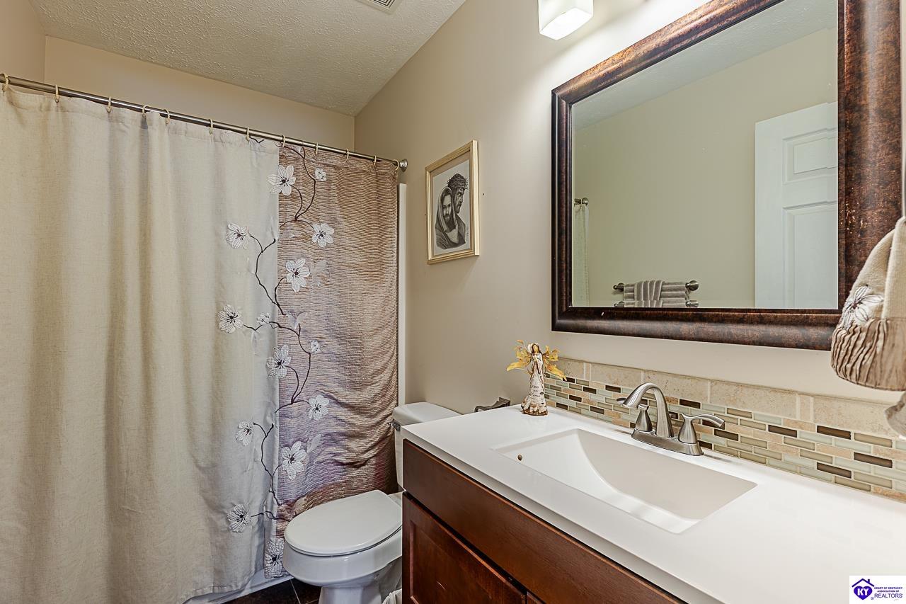 315 Cottrell Lane Property Photo 15
