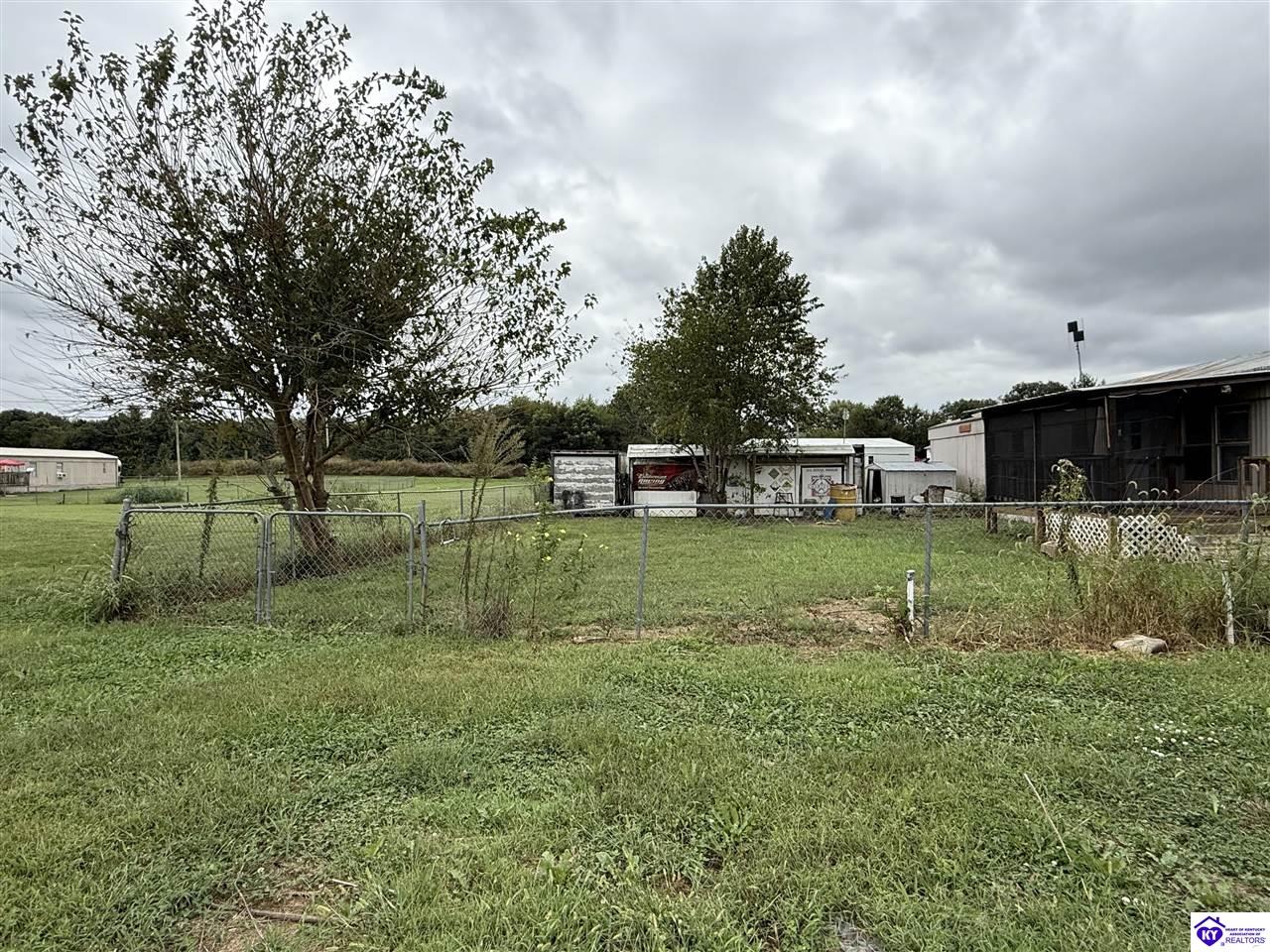 1012 Hwy 79 Property Photo 4