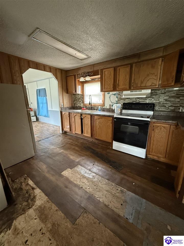 1012 Hwy 79 Property Photo 6