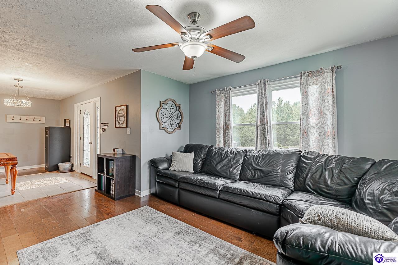 145 Nall Road Property Photo 3