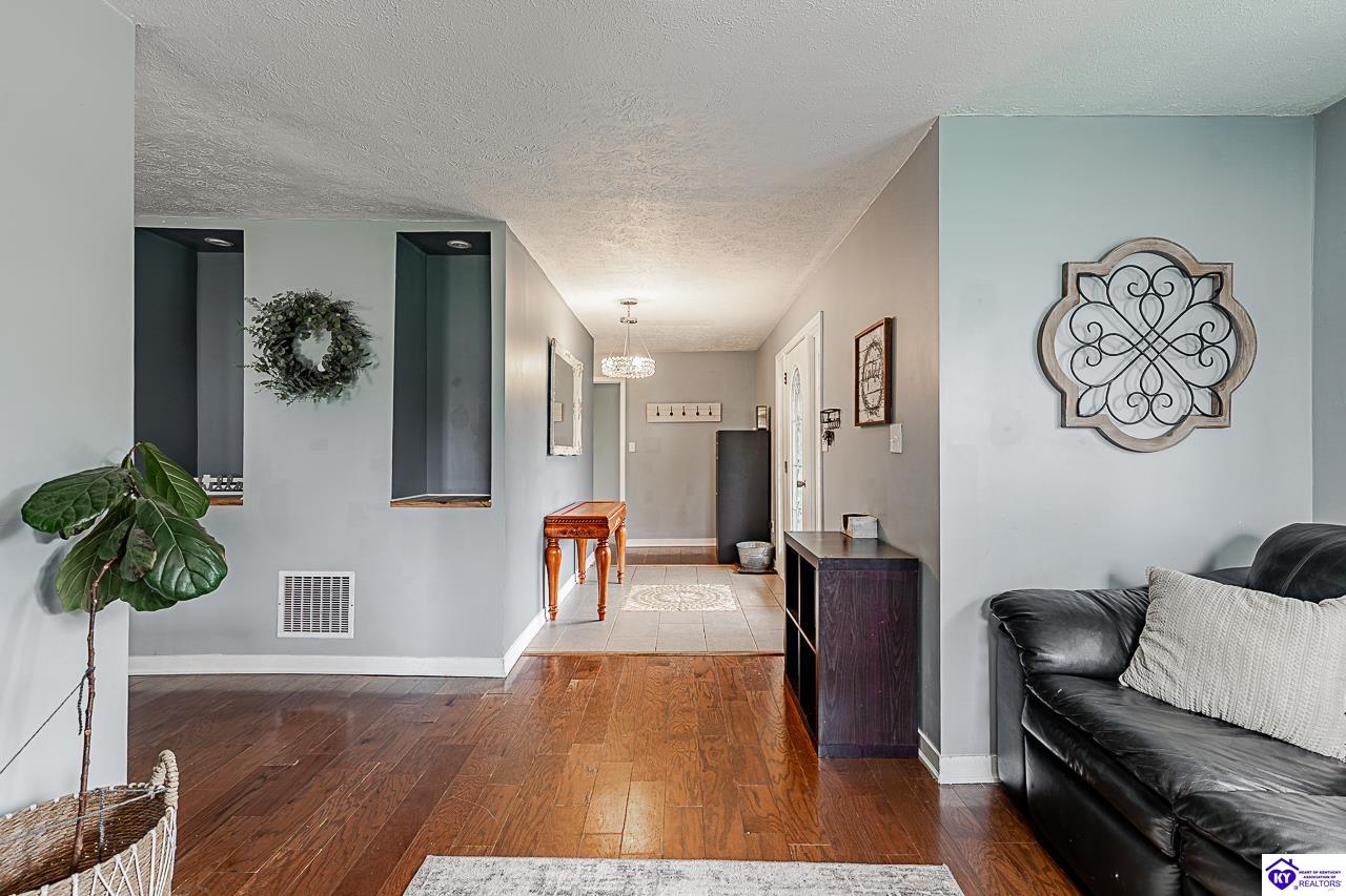145 Nall Road Property Photo 4