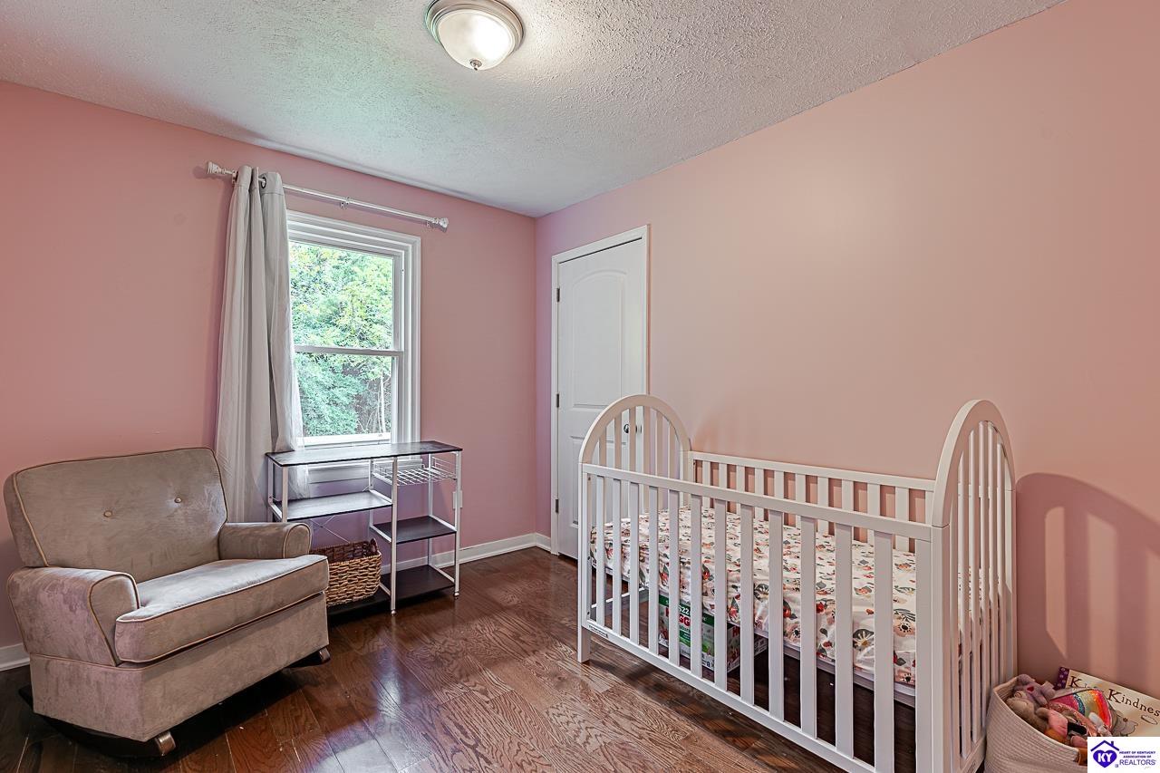145 Nall Road Property Photo 17