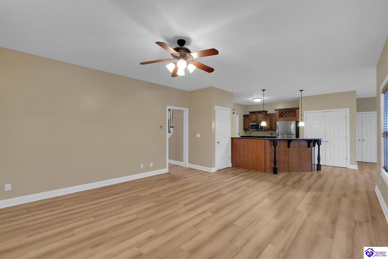 500 Concord Grape Way Property Photo 9