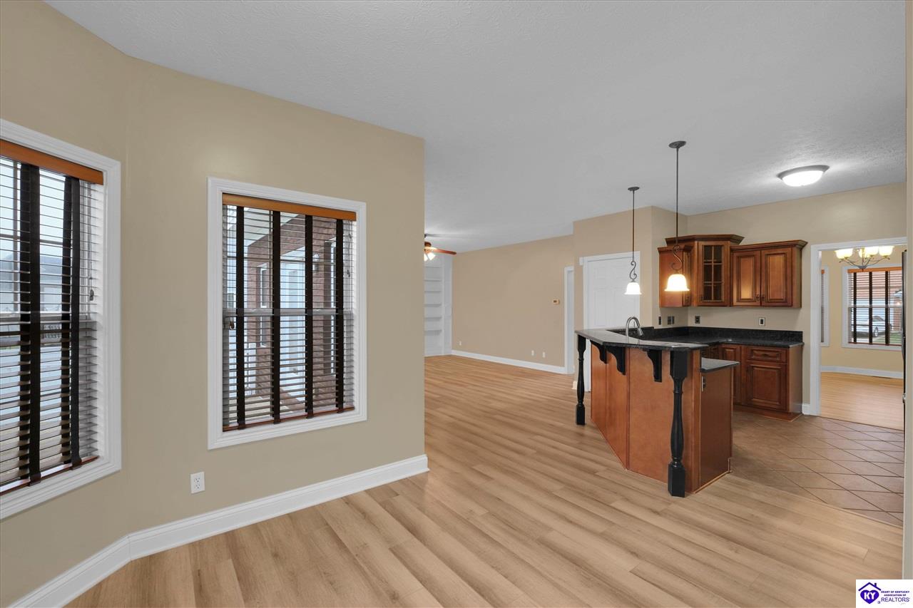 500 Concord Grape Way Property Photo 13