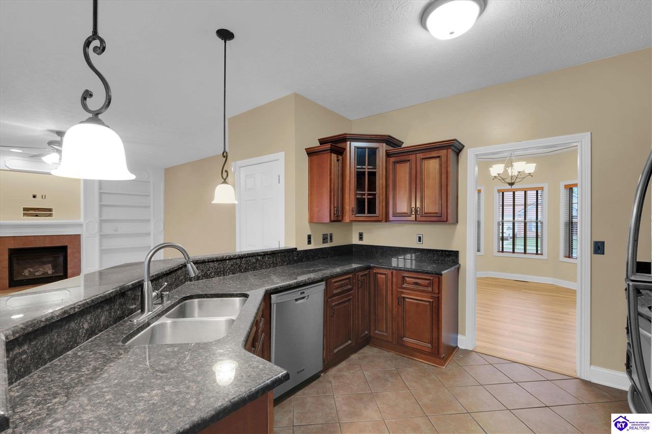 500 Concord Grape Way Property Photo 17