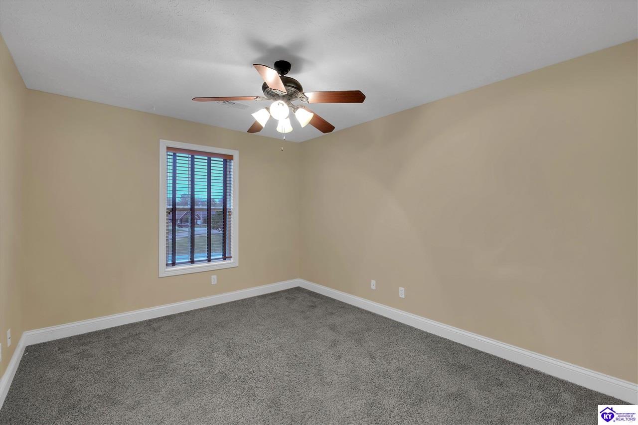 500 Concord Grape Way Property Photo 32