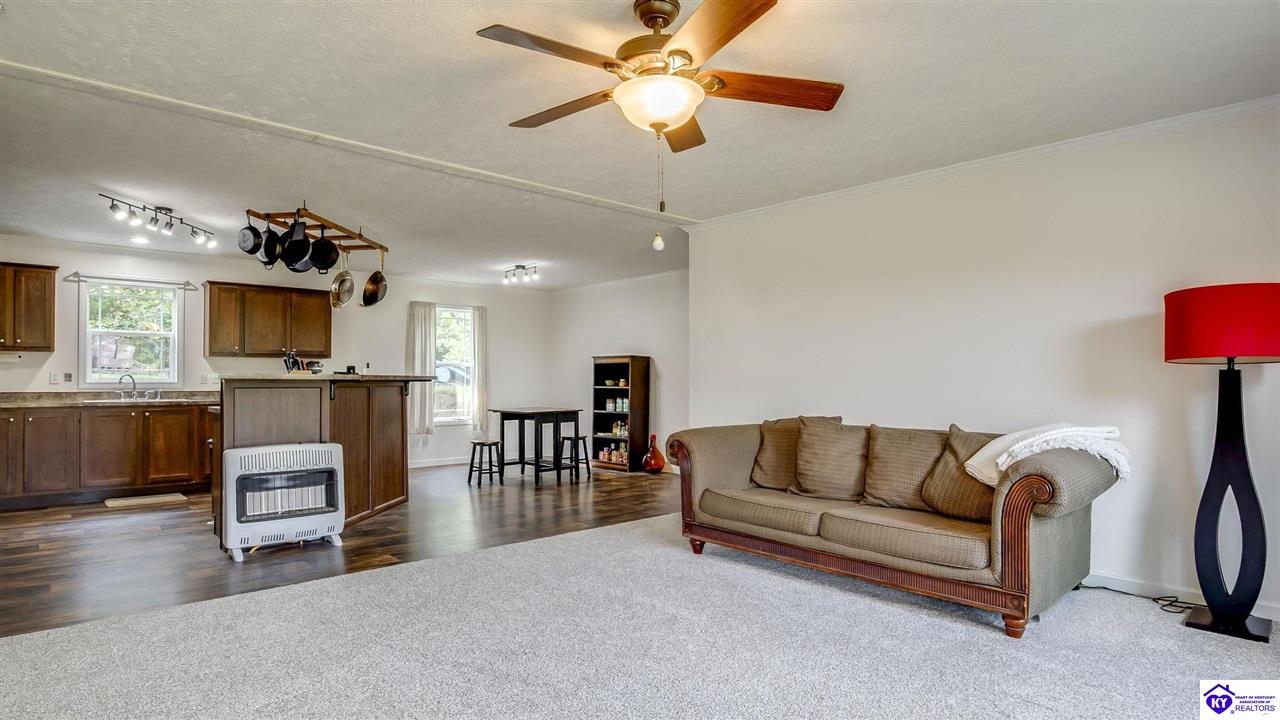 1560 Blue Fork Lane Property Photo 11