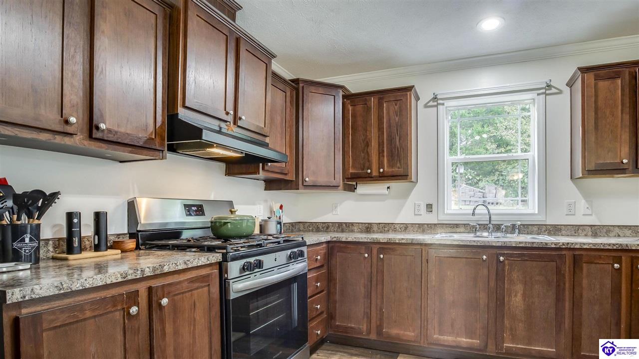 1560 Blue Fork Lane Property Photo 15