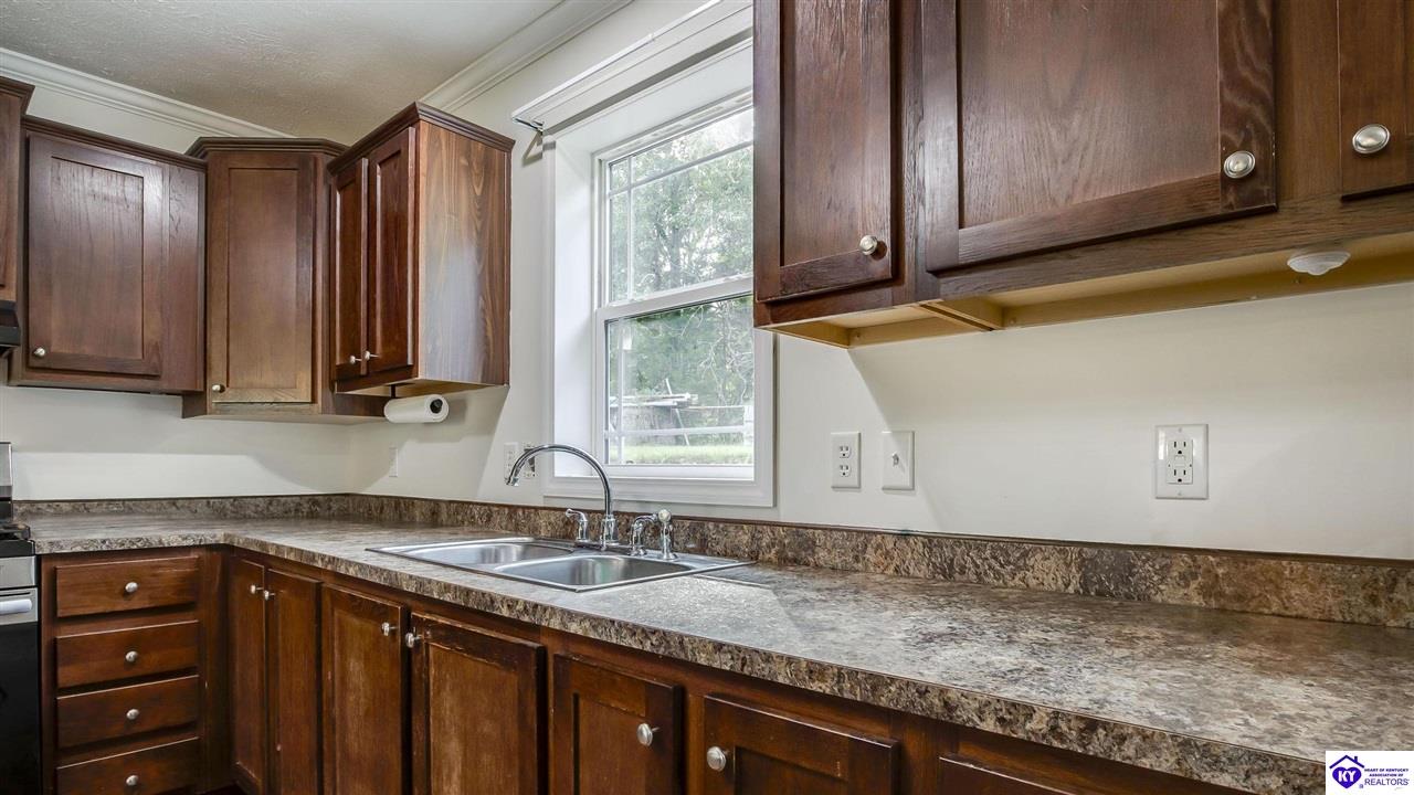 1560 Blue Fork Lane Property Photo 16