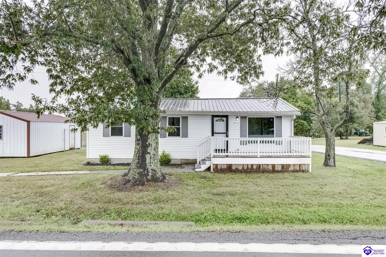 2787 Highway 44 W Property Photo 2