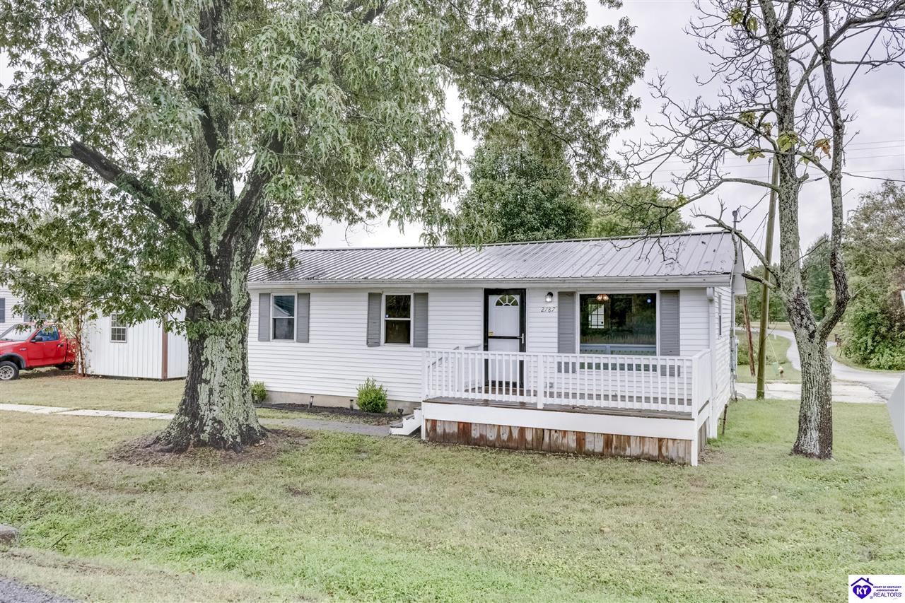 2787 Highway 44 W Property Photo 3