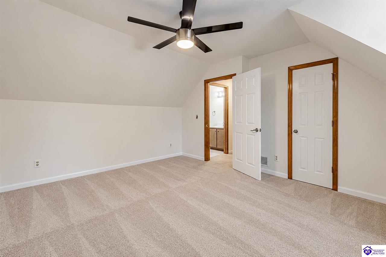 116 Creekview Lane Property Photo 27