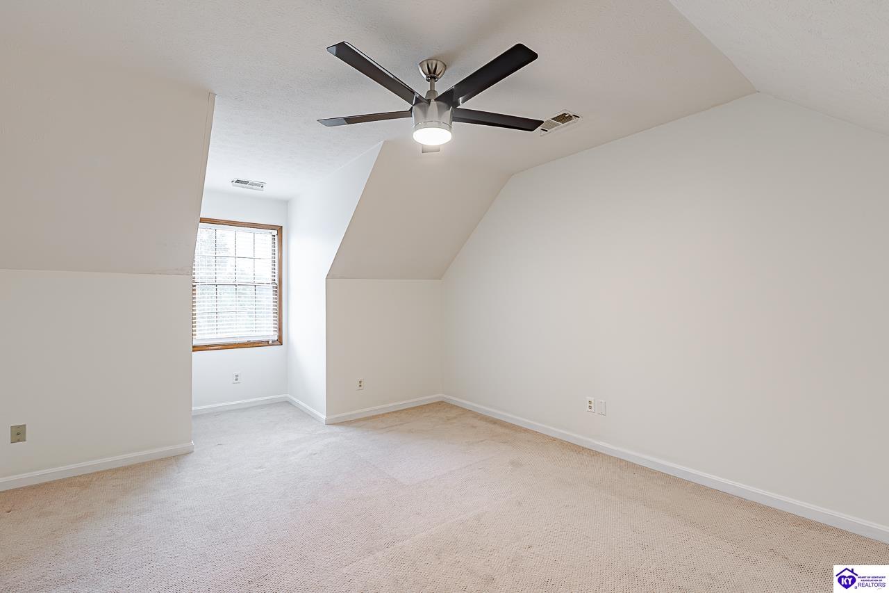 116 Creekview Lane Property Photo 33