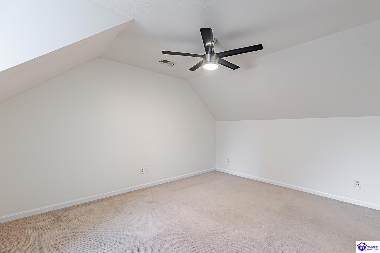 116 Creekview Lane Property Photo 35