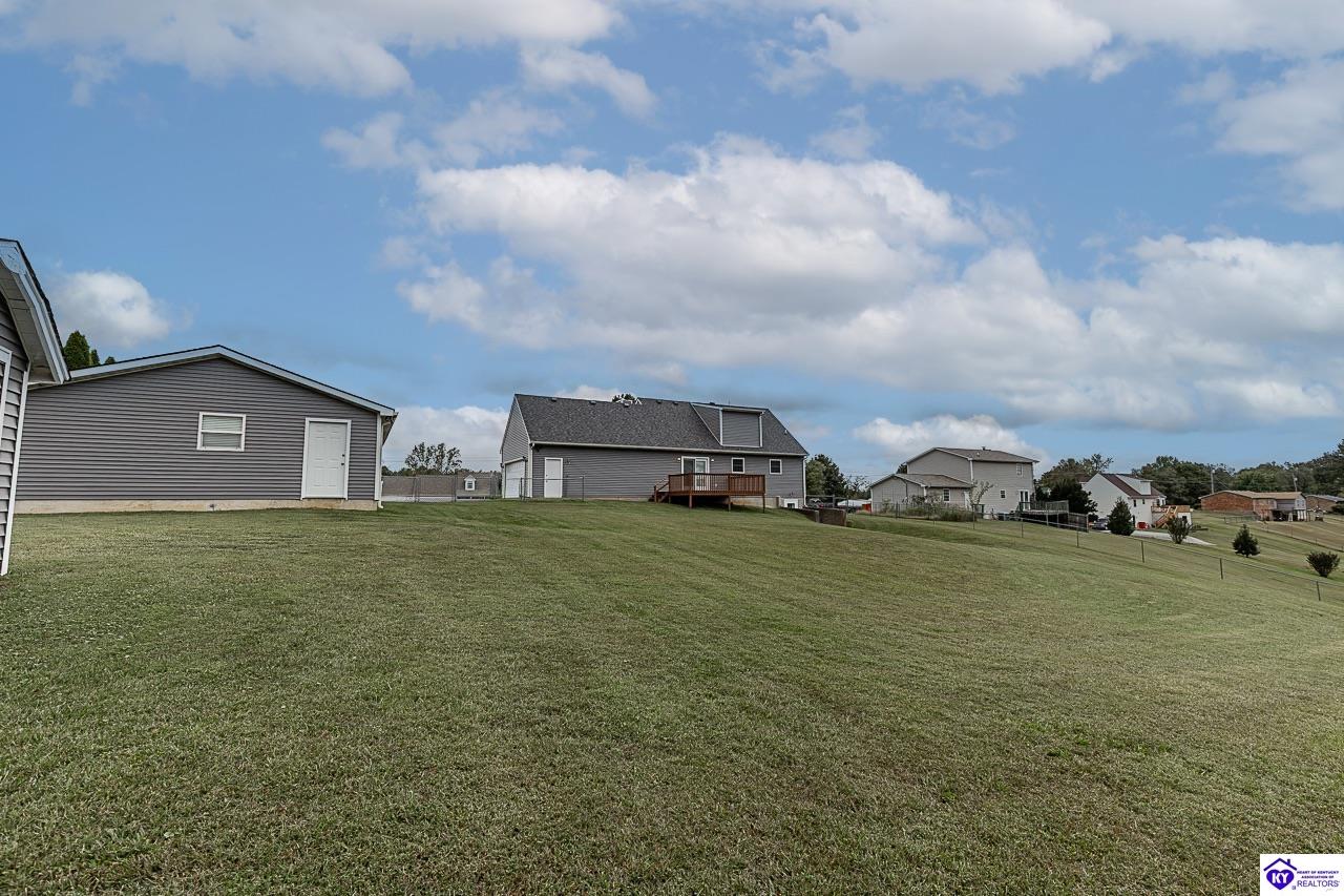 116 Creekview Lane Property Photo 57