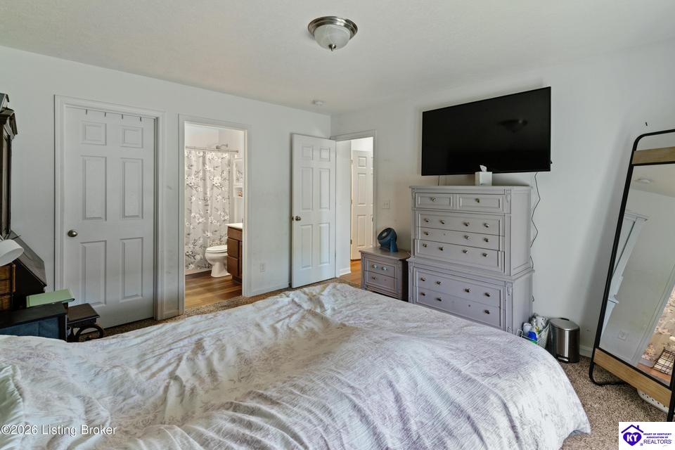 207 Gadwall Court Property Photo 11