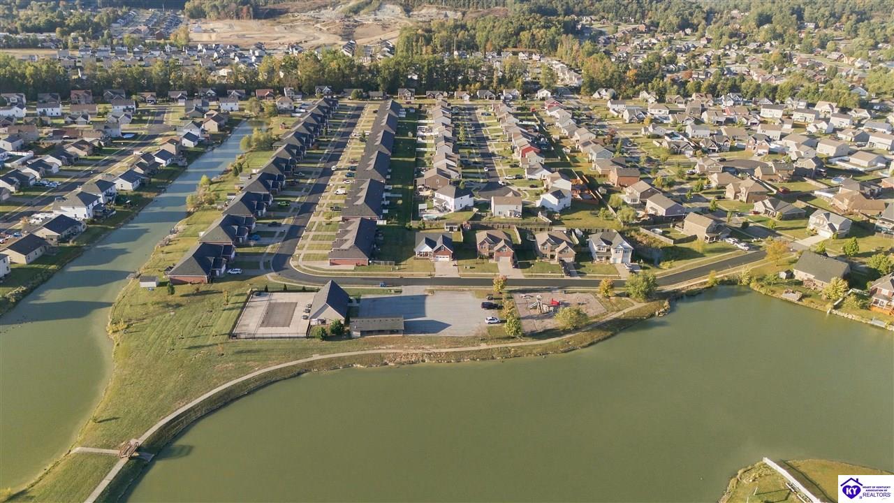 207 Gadwall Court Property Photo 28
