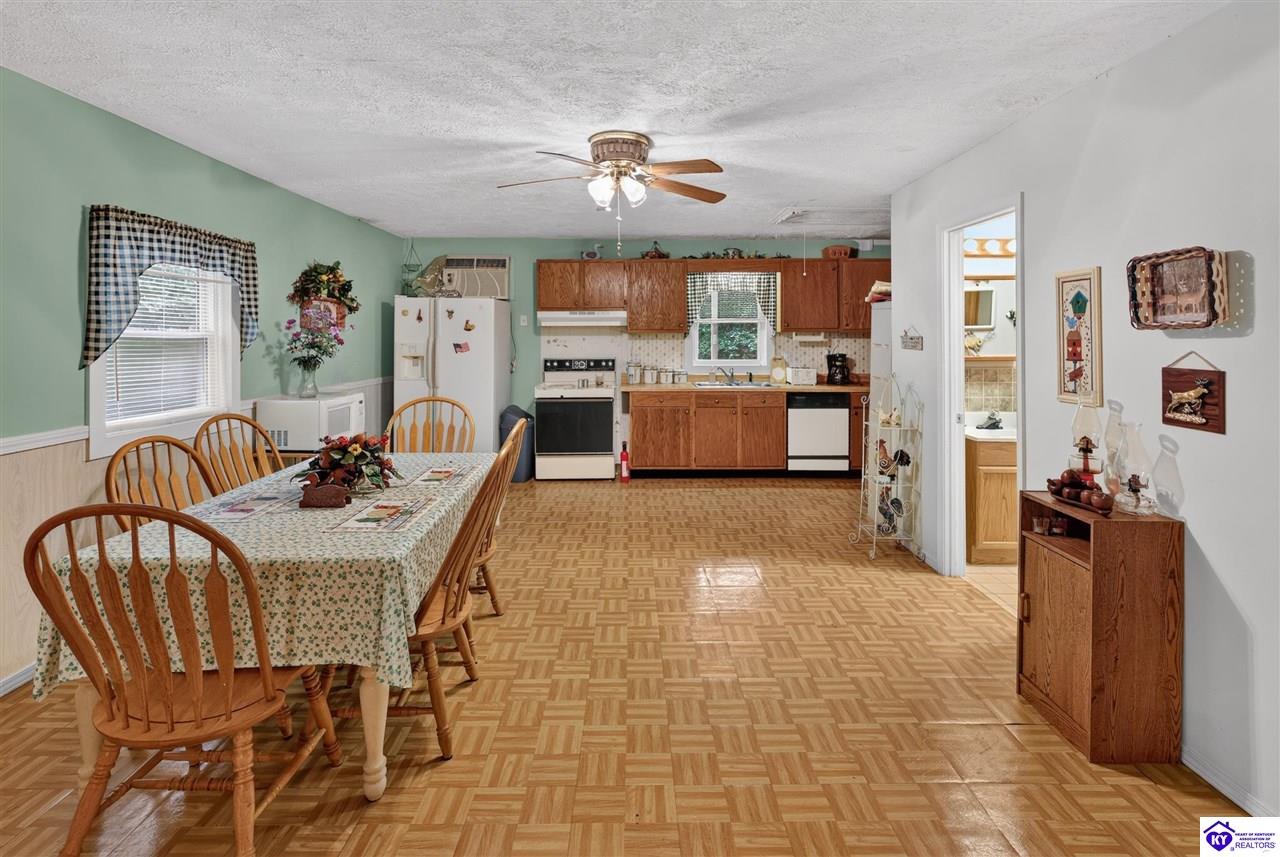 1312 S Otter Creek Road Property Photo 15