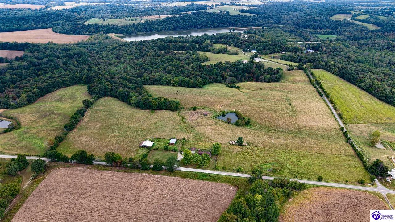 2924 Caney Creek Road Property Photo 5