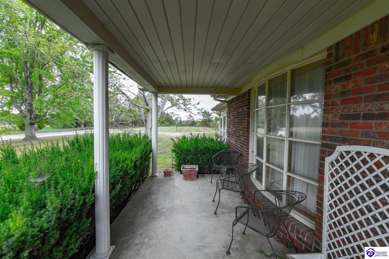 2924 Caney Creek Road Property Photo 8