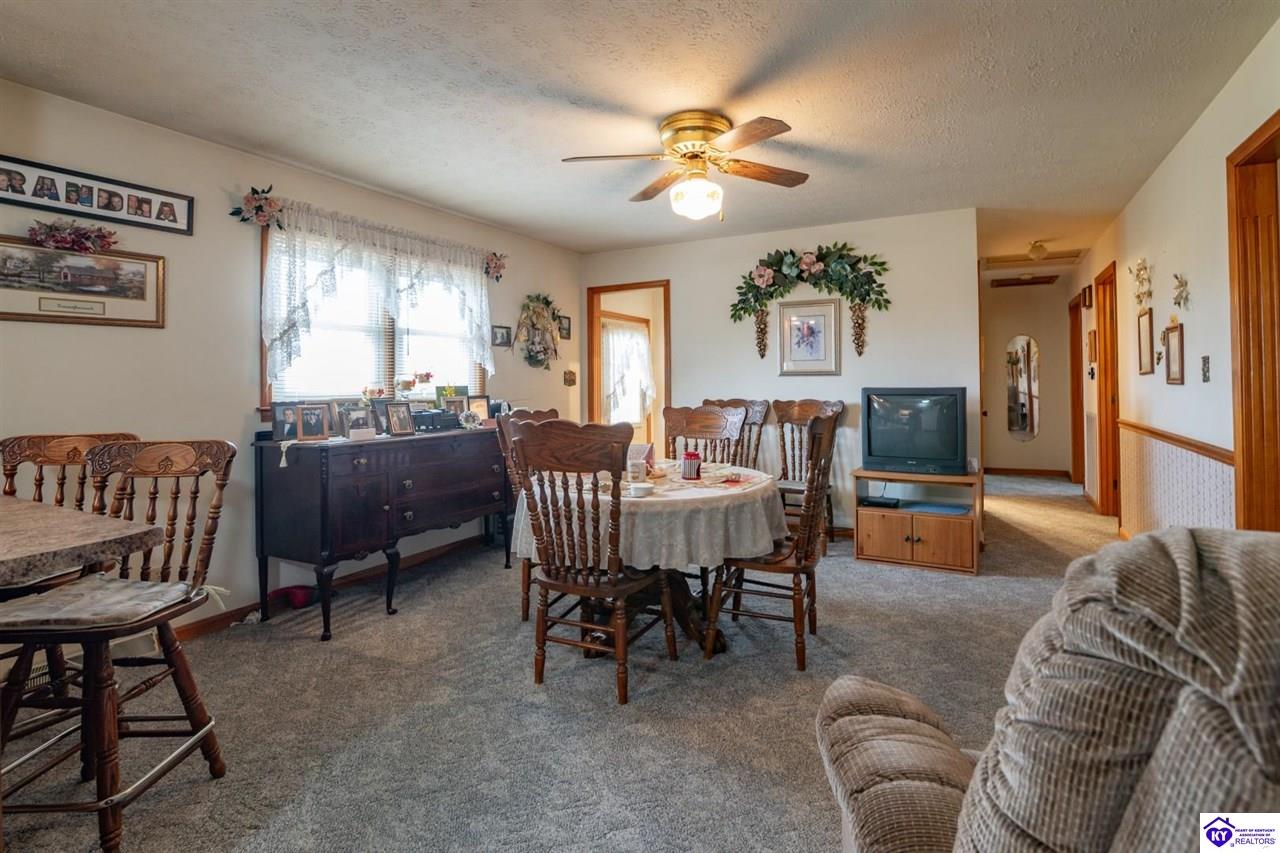 2924 Caney Creek Road Property Photo 27