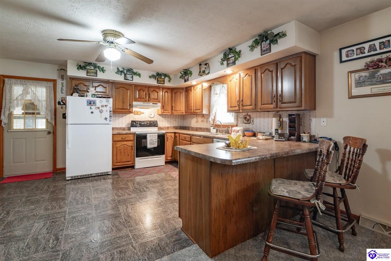 2924 Caney Creek Road Property Photo 28