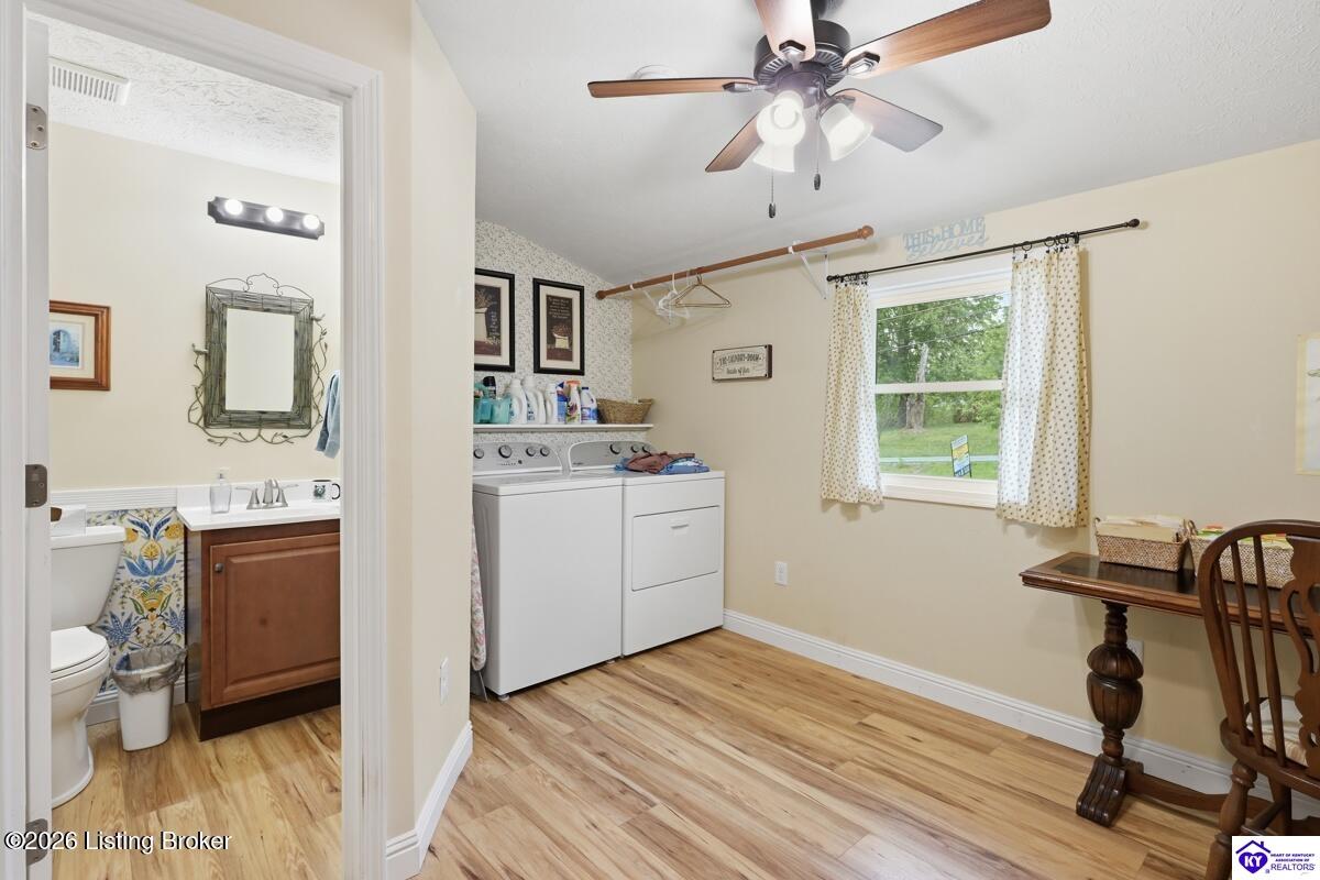 212 Lilac Road Property Photo 9