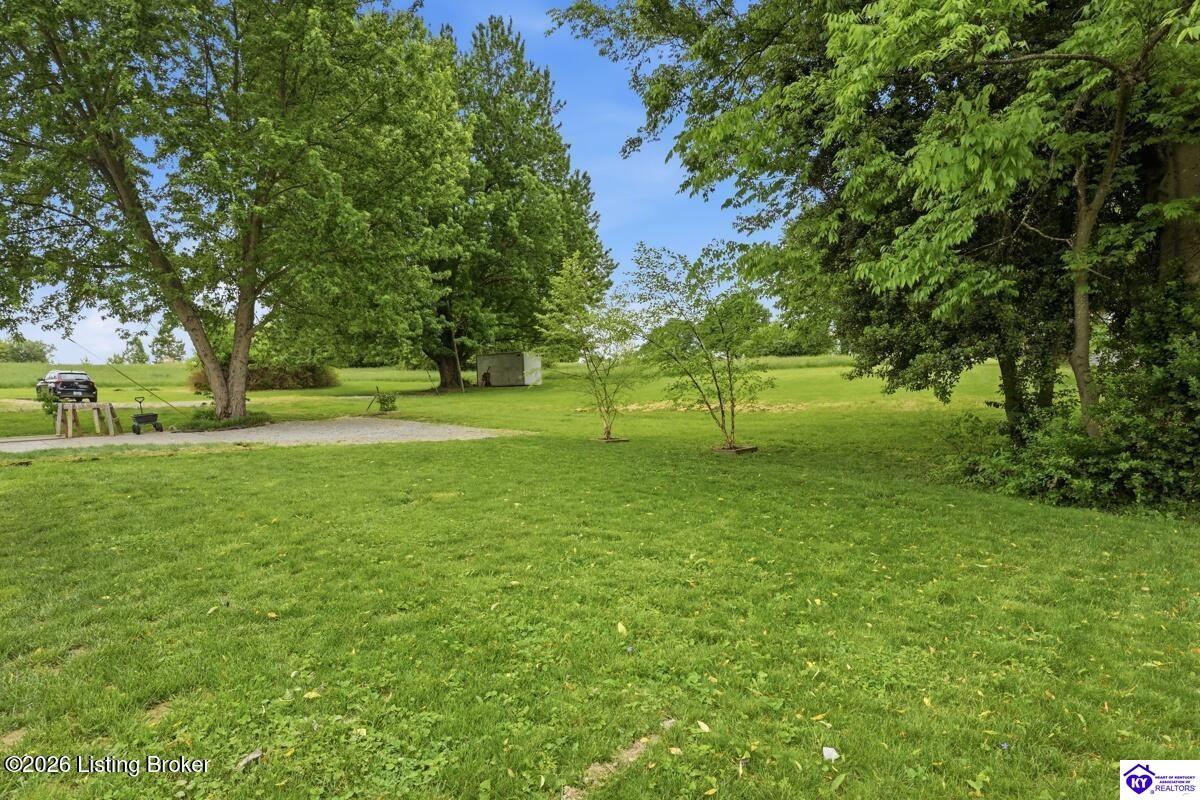 212 Lilac Road Property Photo 18
