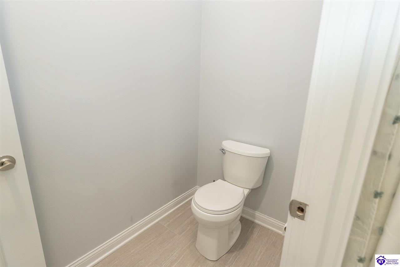 113 Arden Court Property Photo 29