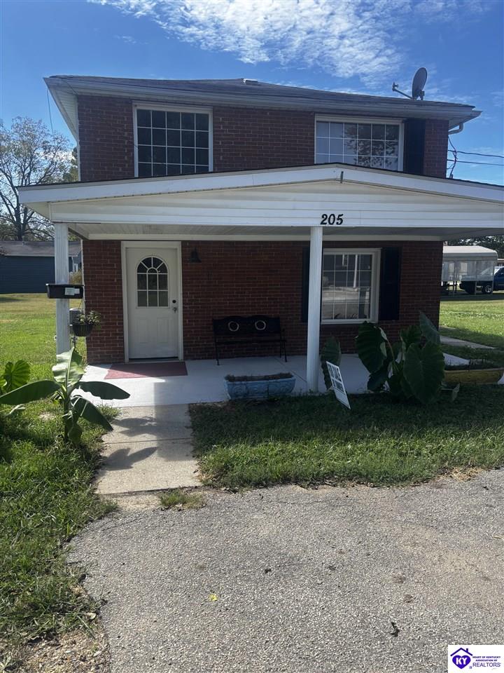 205 N 15th Street Property Photo 4