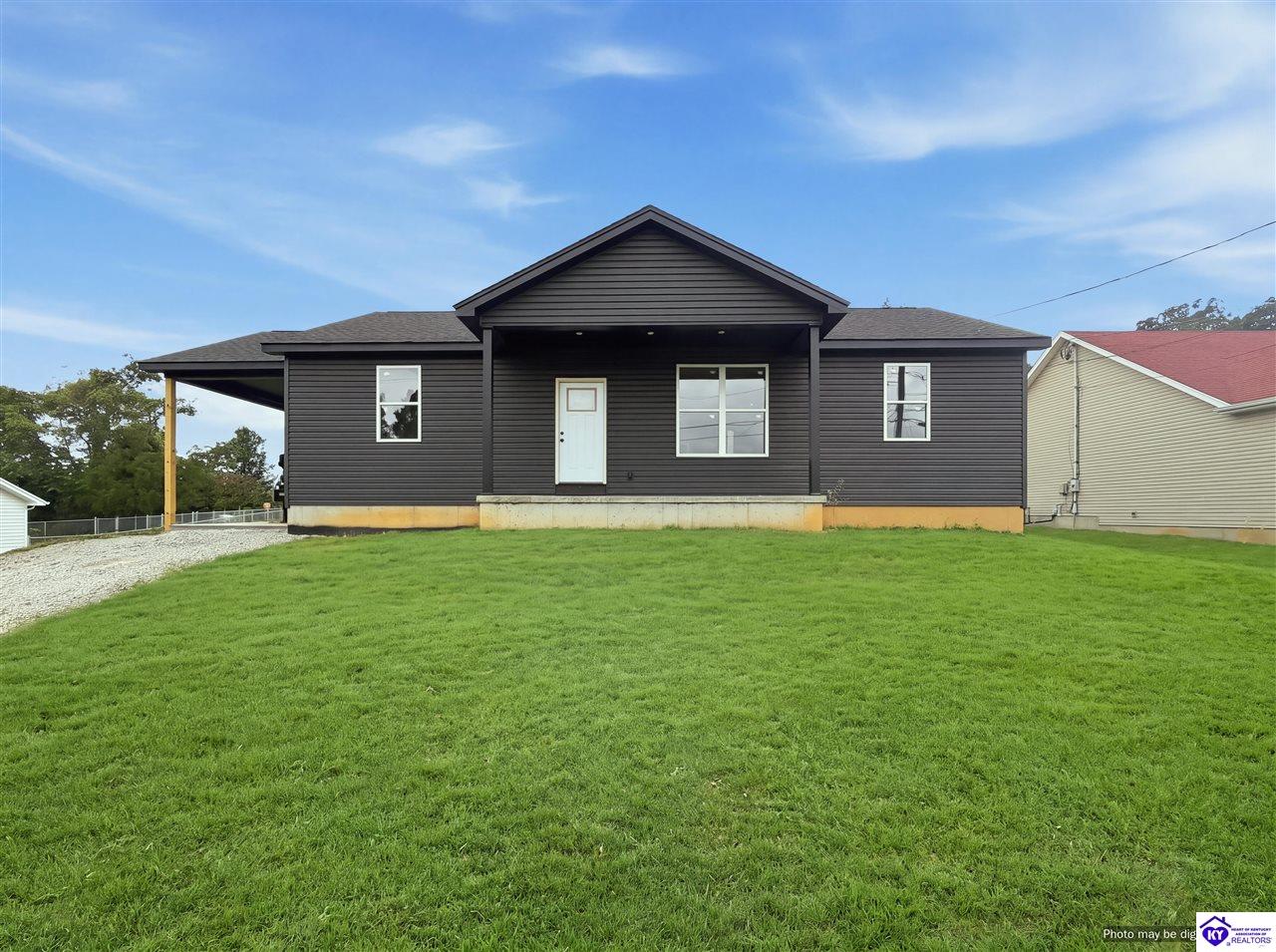 272 School Side Drive Property Photo 1