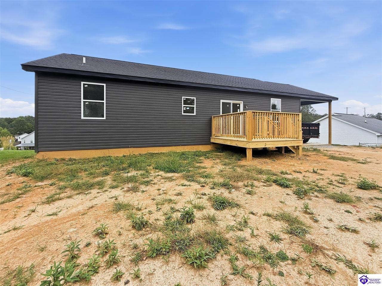 272 School Side Drive Property Photo 23
