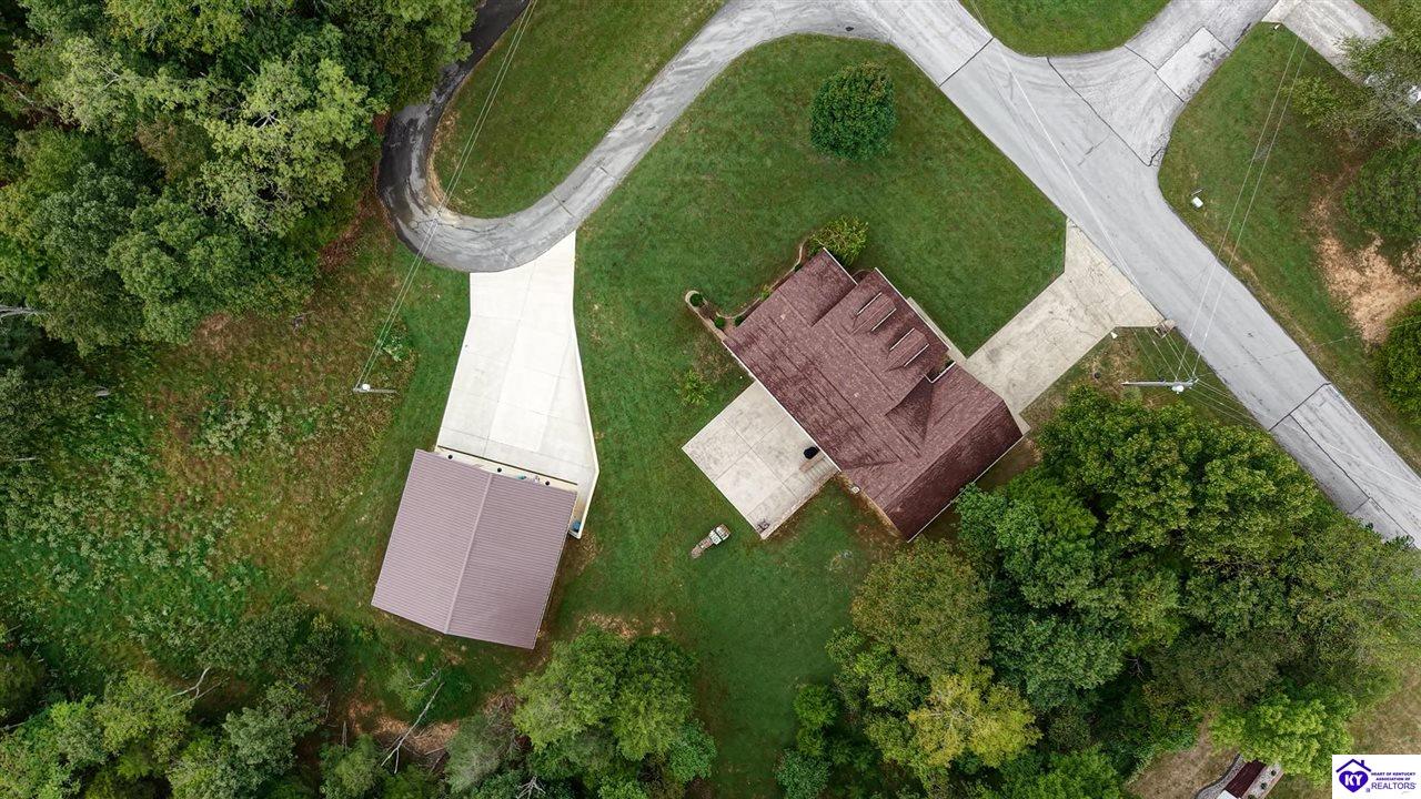 99 Strawberry Hill Drive Property Photo 3