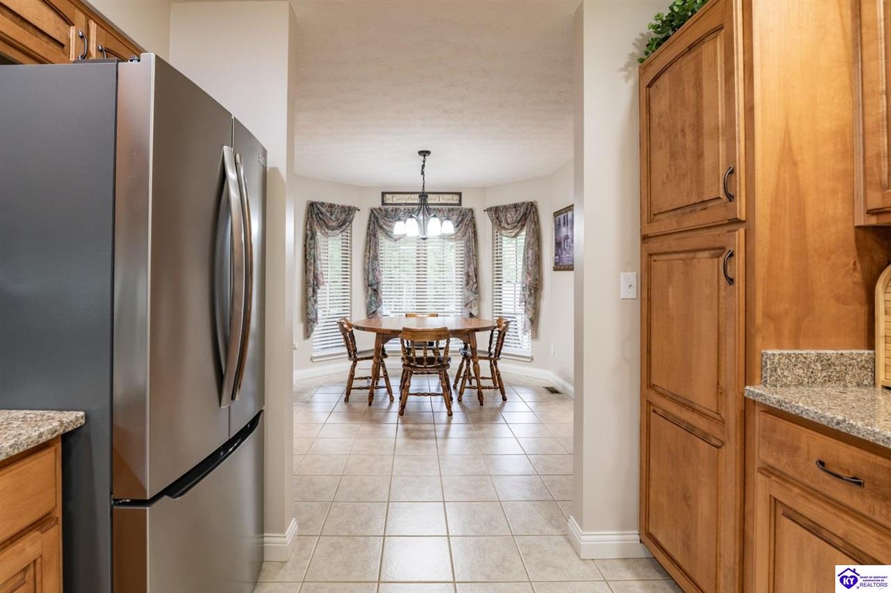 99 Strawberry Hill Drive Property Photo 11