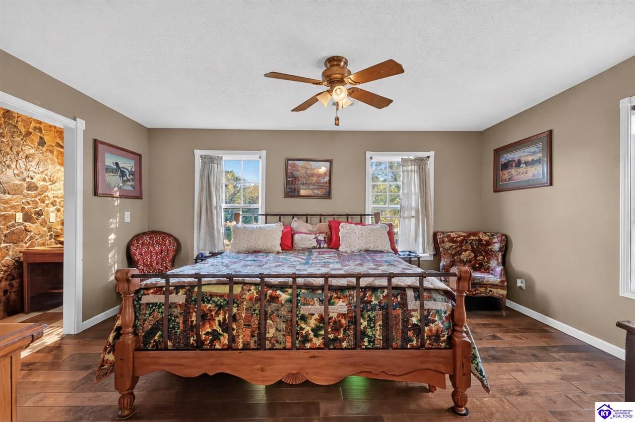 90 Willoughby Road Property Photo 25