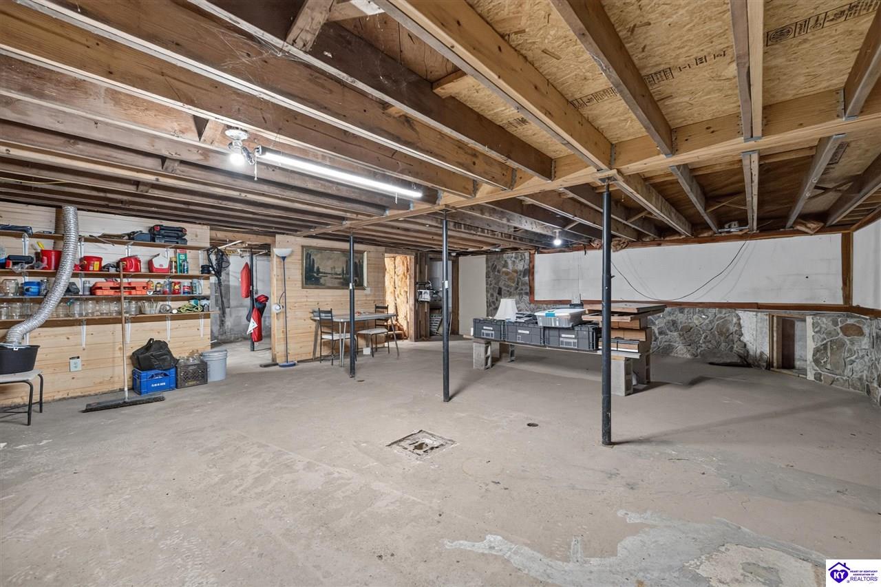 90 Willoughby Road Property Photo 70