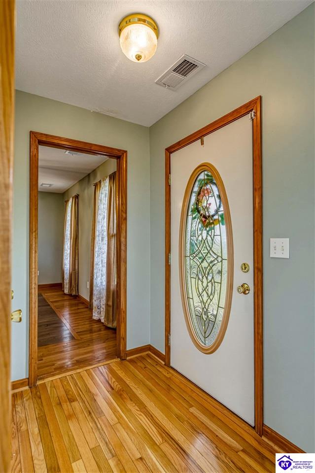 1250 Stringtown Road Property Photo 25