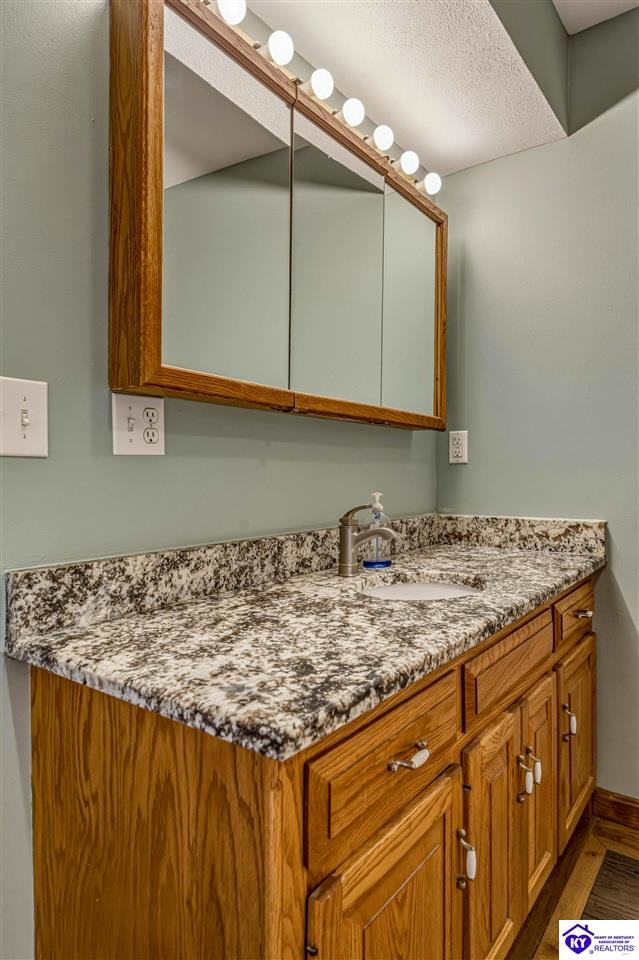 1250 Stringtown Road Property Photo 41