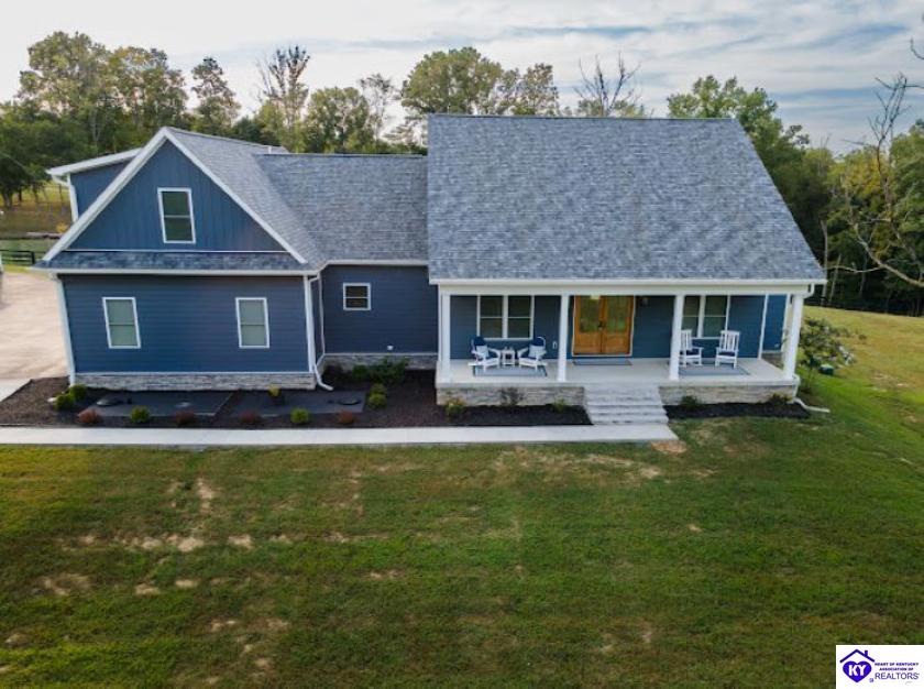 1116 Drake Ridge Road Property Photo 1