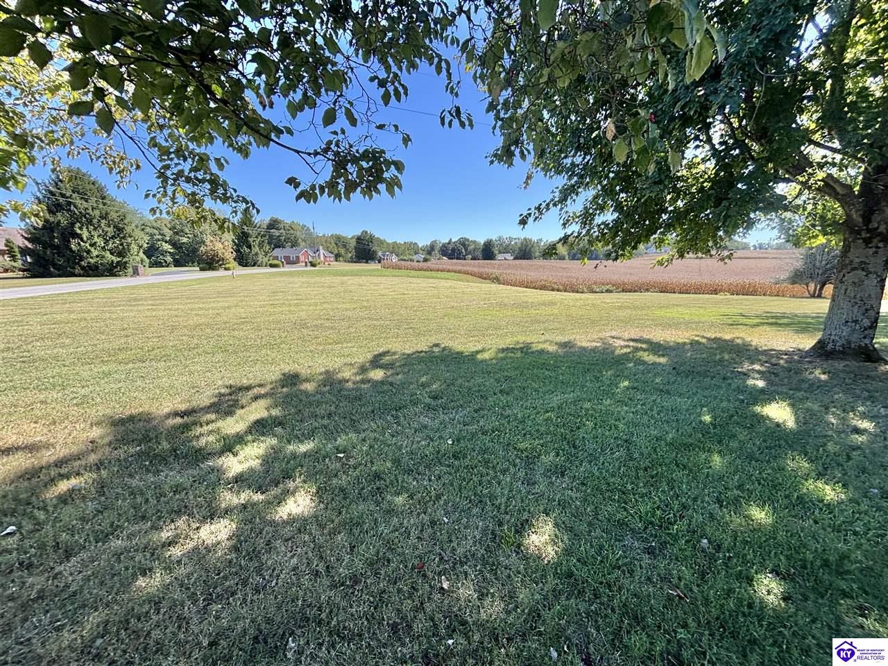200 Westshore Drive Property Photo 4