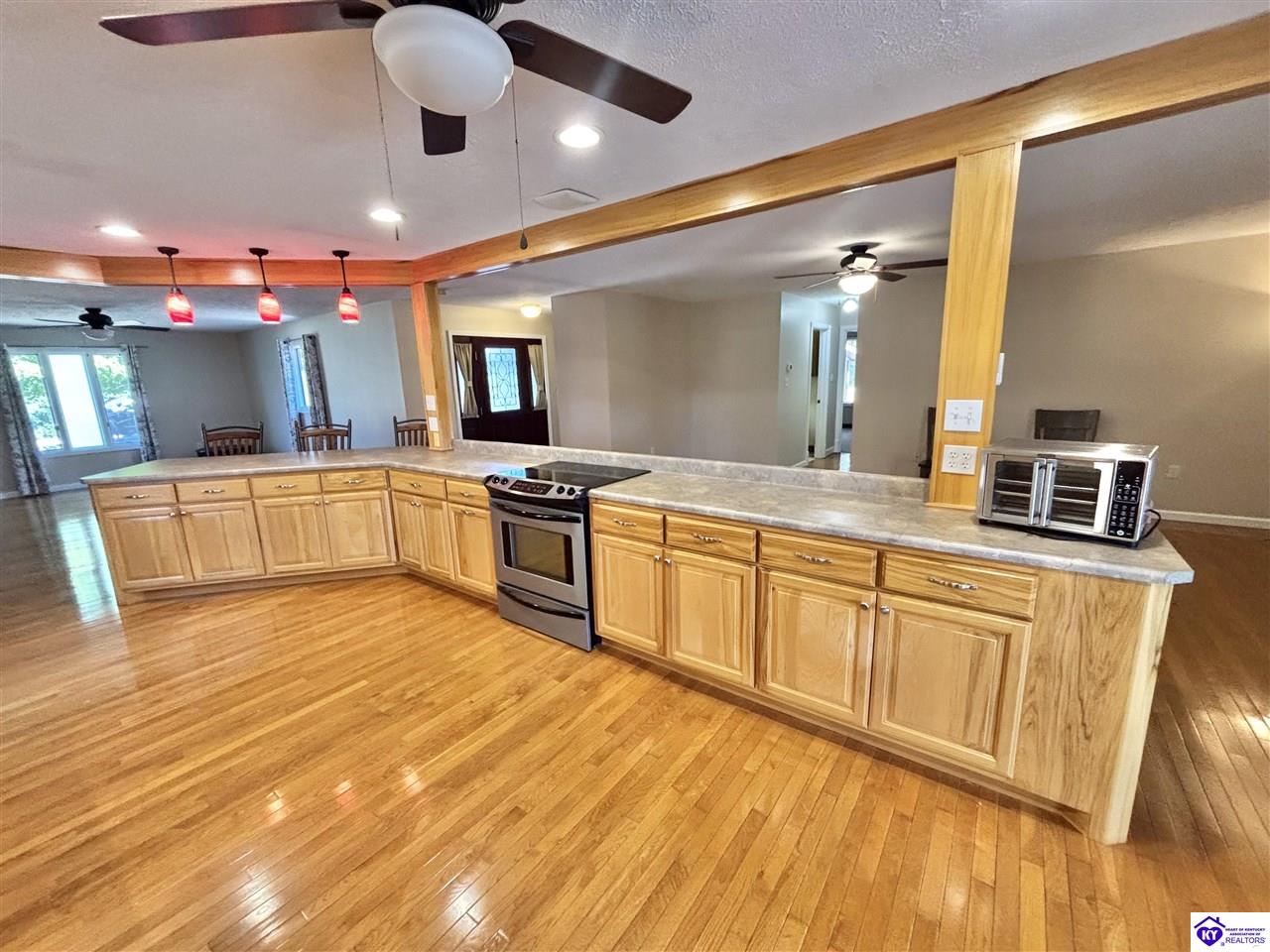 200 Westshore Drive Property Photo 31
