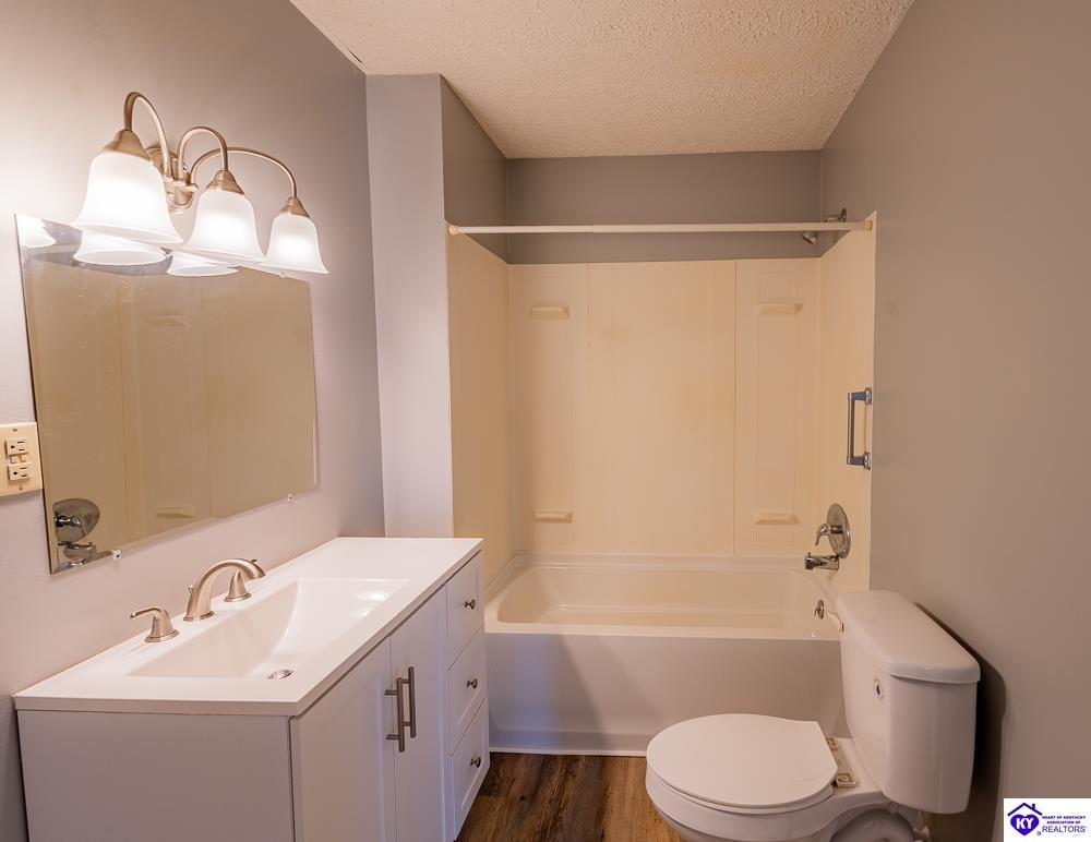2101 Star Mills Eastview Road Property Photo 24