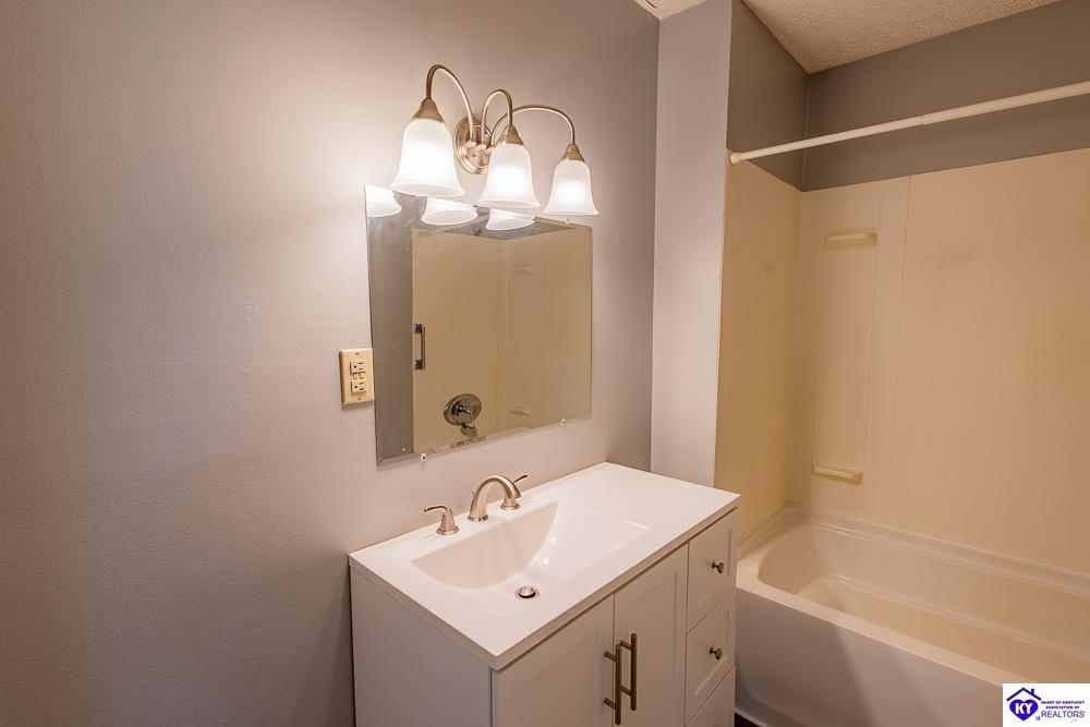2101 Star Mills Eastview Road Property Photo 25