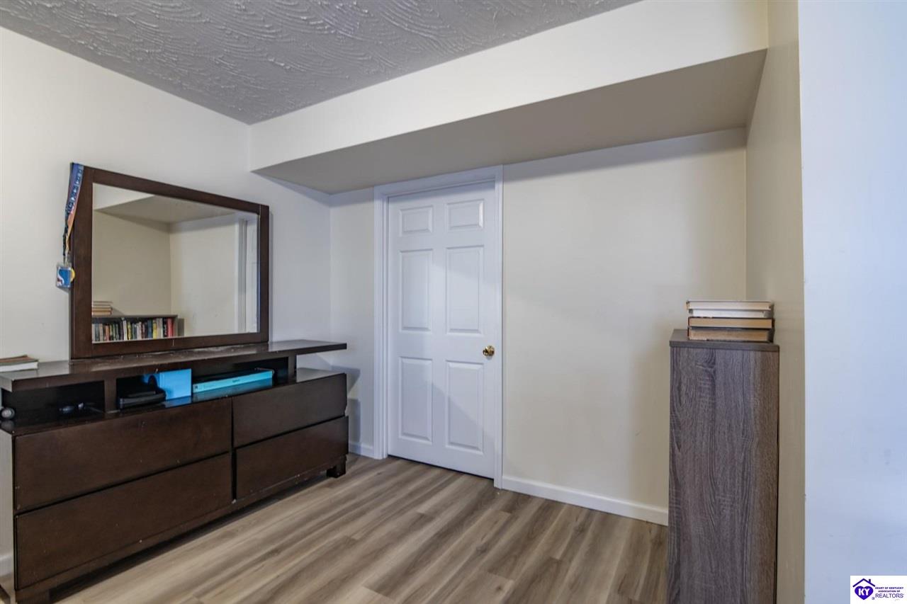 2712 Roundtop Road Property Photo 36
