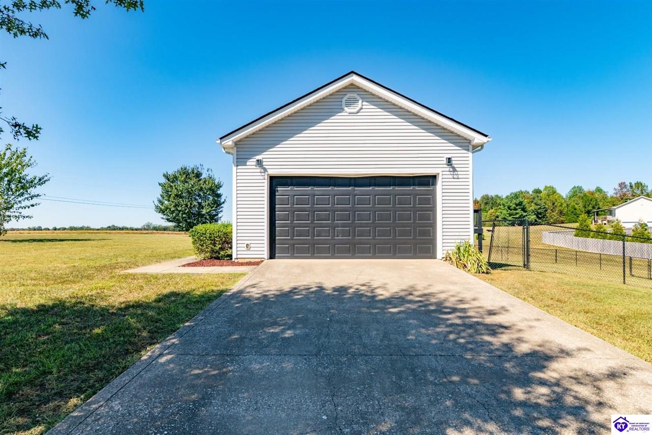 2712 Roundtop Road Property Photo 46