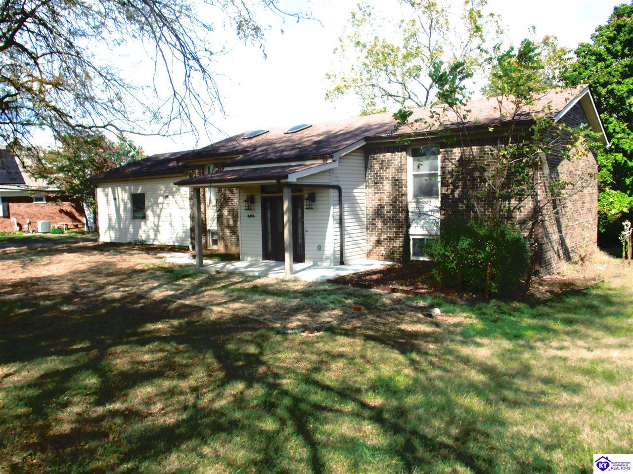 609 Foxfire Road Property Photo 2