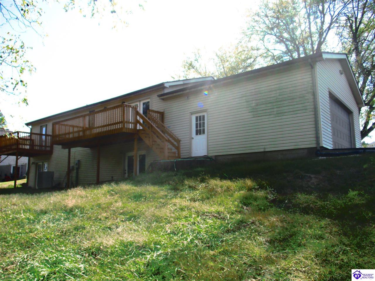 609 Foxfire Road Property Photo 5