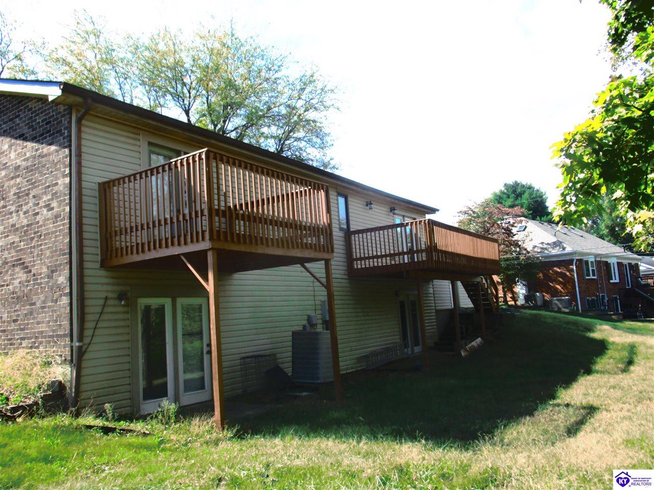 609 Foxfire Road Property Photo 6